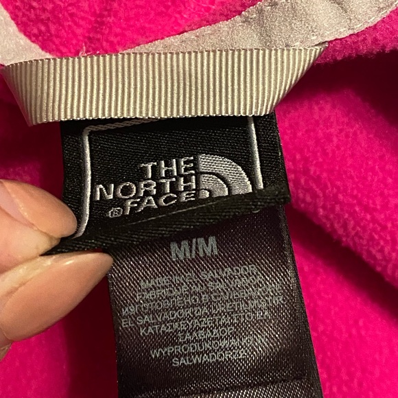 The North Face Pink Fleeced Line Jacket Medium - Picture 3 of 3